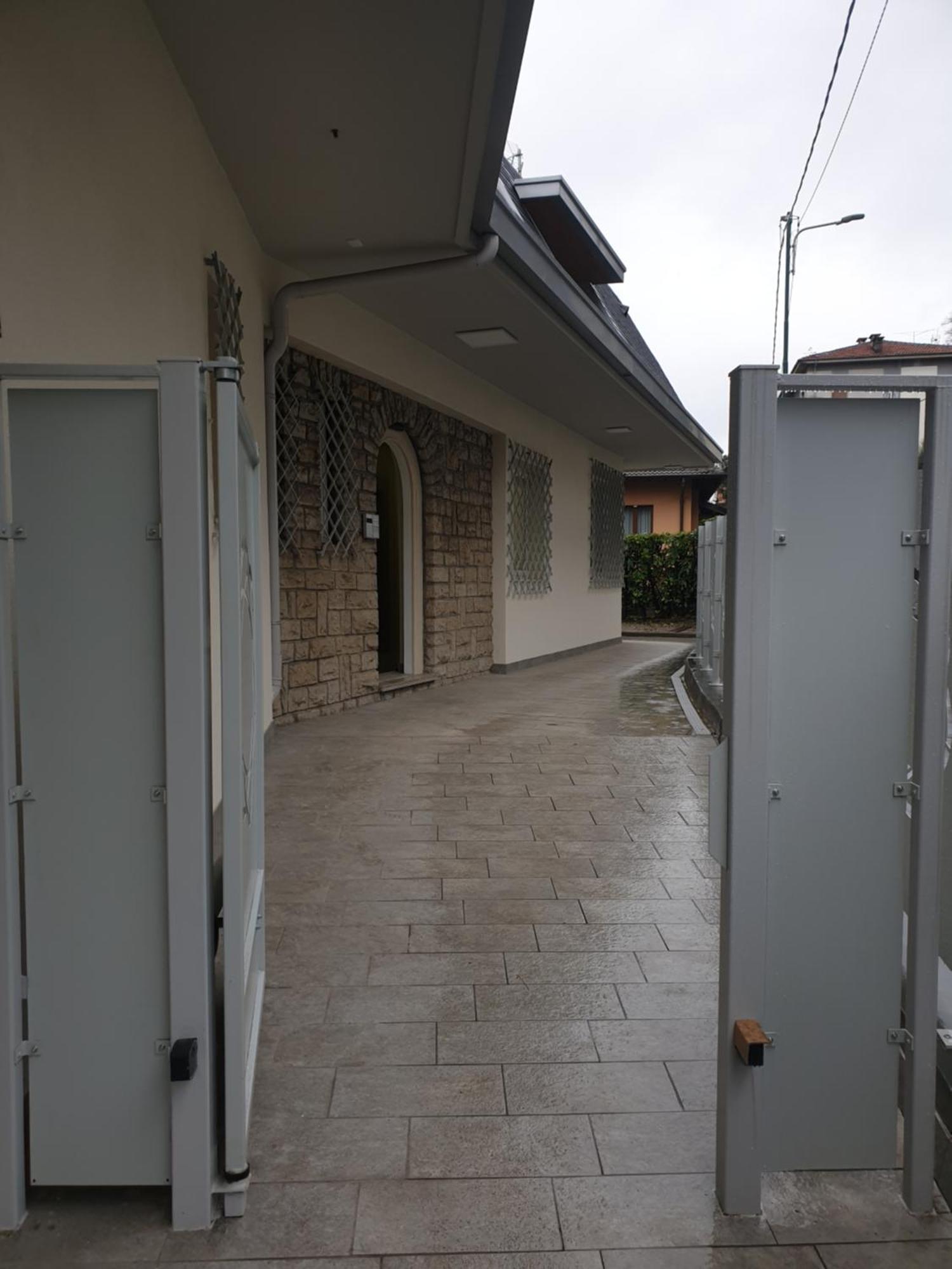 Residence Villa Eli โกโม ภายนอก รูปภาพ